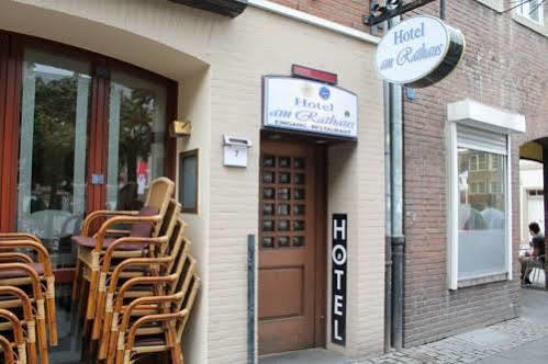 Apartment-Hotel Am Rathaus Dusseldorf Exterior photo